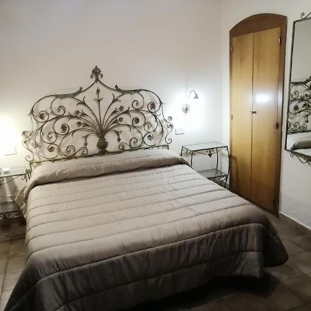 Hotel De Rossi Bari Zewnętrze zdjęcie