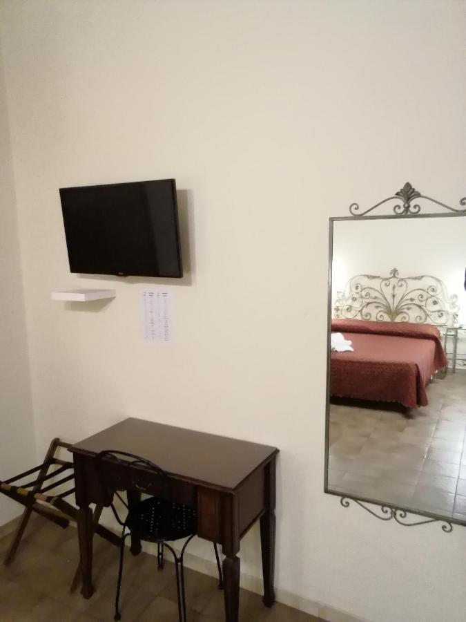 Hotel De Rossi Bari Zewnętrze zdjęcie